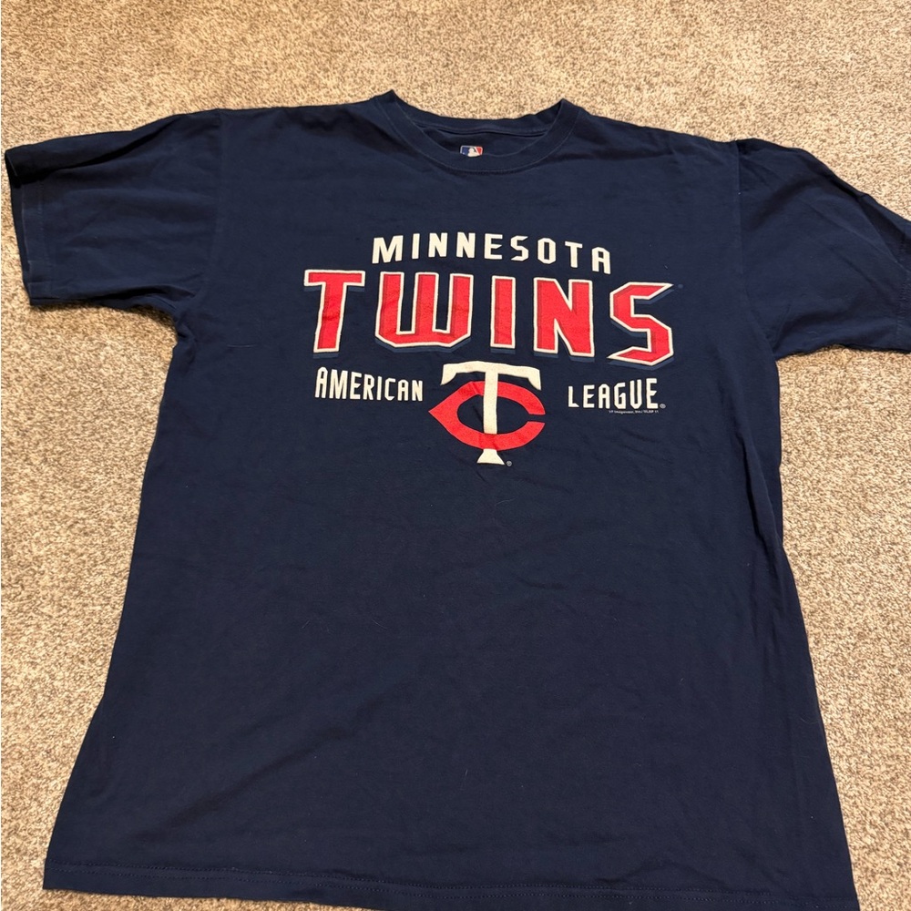 Size L Minnesota Twins Navy T-Shirt